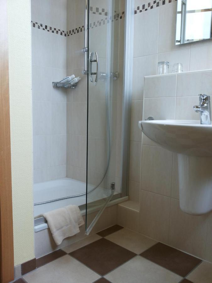 Hotel Muehlenhof 롤라 외부 사진